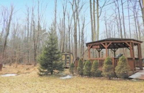 Tranquil Getaway in the Pocono Mountains - Foto 29