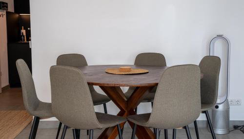 JH Apartments Landshut - 100" TV Gaming Tiefgarage - Foto 4