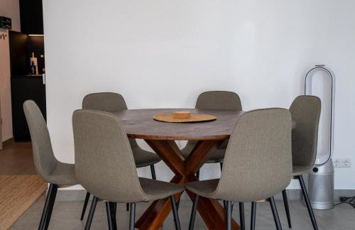 JH Apartments Landshut - 100" TV Gaming Tiefgarage - Foto 4