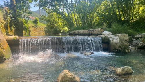 La cascade du Lac d'Annecy - Foto 2