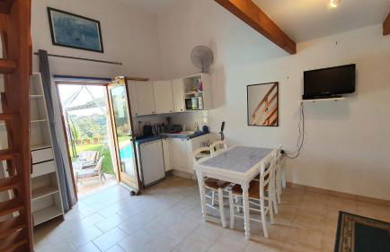 Studio-mezzanine dans villa - Foto 6