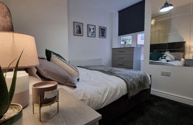 Astonishing House With Outdoor Seating BBQ - Foto 23