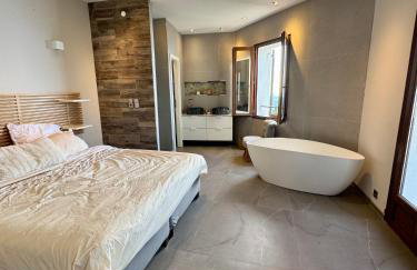 Top Location- Panoramic Villa with Montecarlo Views and Pool - Foto 8