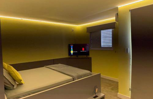 Flat Red Sorocaba - Yellow - Photo 19