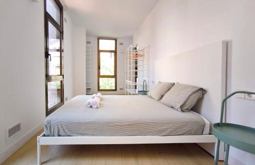 Apartamento céntrico, moderno, Terrassa Rambla - Photo 9