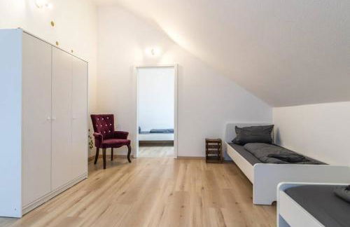 200m² Wohnung mit 6 Schlafzimmer - Foto 59
