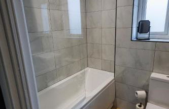 Uber Stylish 3 bedroom home off Road parking near town centre and Bike Park Wales - Photo 21