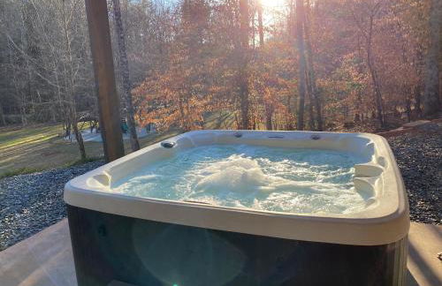 New Listing! Wine Country Retreat - 2 Bed, Hot Tub - Foto 3