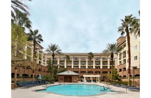 Enjoy Las Vegas Blvd with the Family in 2BD condo with resort lazy river - Foto 26