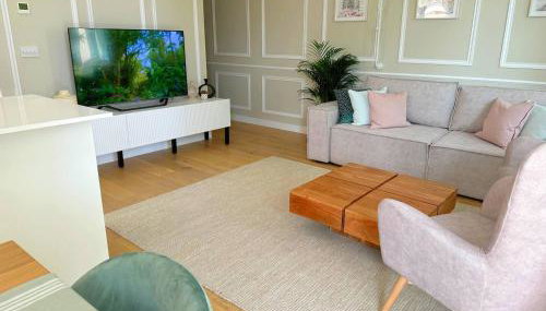 Vick's house with parking and EV chrgr - Foto 3