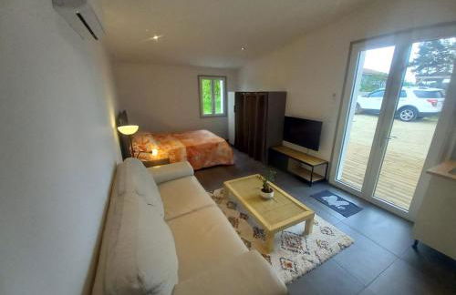 Une petite maison et sa prairie - Foto 12