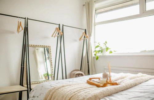 Serene Boho Retreat: White Oak Charm House 10ppl - Foto 9