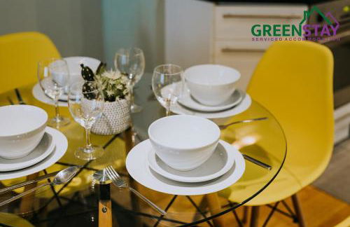 "The Garden Apartment Newquay" by Greenstay Serviced Accommodation - Beautiful 2 Bed Apartment With Parking & Garden Terrace, Dog Friendly, Close To Beaches, Shops & Restaurants - Perfect For Families, Couples, Small Groups & Business Travellers - Foto 12