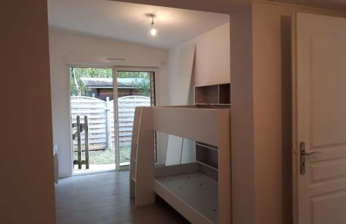 Maison au calme sur grand terrain avec piscine - Foto 11