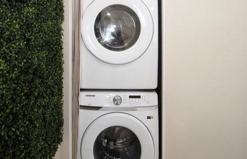 Stylish Lemon 2BR and 3BA Townhouse - Foto 29