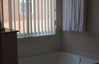 Relaxing Villa near the Parks! - Foto 12