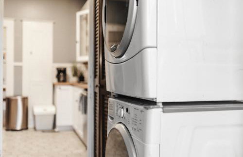 Historic Victorian Gem in UT Downtown Free Parking - Foto 27