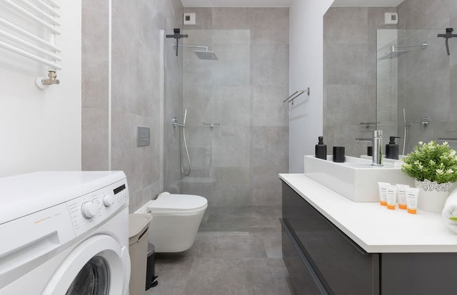 Warsaw Apartment Jurajska by Renters - Photo 17