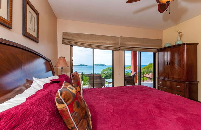 Big Hillside Villa in Potrero With Pool and Panoramic Ocean Views - Photo 18