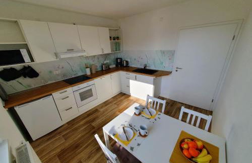 geräumige, moderne Ferienwohnung mit PKW- und Fahrradstellplatz - FeWo Nordland - Foto 4