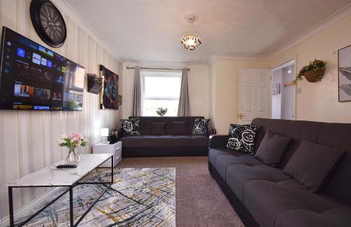 Highwoods Haven Luxury Stay with Garden and Parking - Foto 32