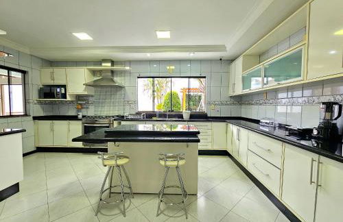 Casa 6 quartos Padrão TOP area nobre prox atrativo - Photo 9