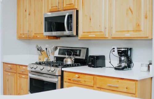 5040 Sqft l Sleeps 25 l Near Ski & Downtown SLC - Foto 77