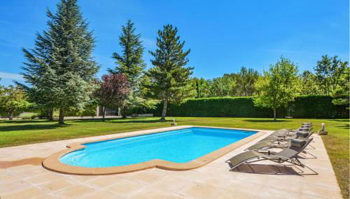 Lovely Home In St Cannat - Photo 2