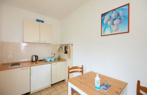 Holiday apartment in Saplunara with sea view, balcony, air conditioning, WiFi 5197-1 - Photo 4