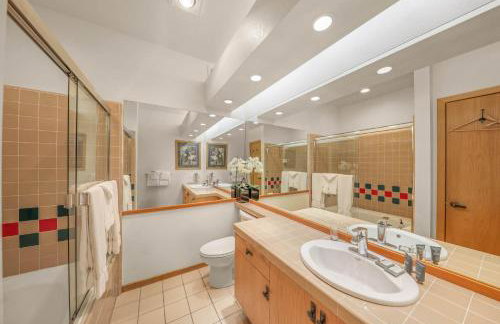 Palisades Tahoe Lodge Rentals Studio #143 - Foto 11