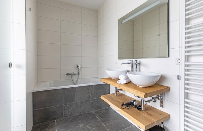 Brand new Luxury Villa on a Small-scale Park With its own Jetty - Foto 69