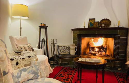 Heirlooms and Halos - Foto 64