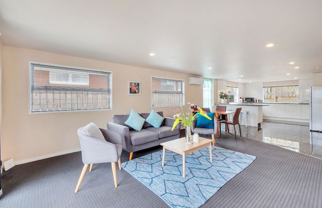 Sunny Three Bedroom Pakuranga Delight - Foto 13