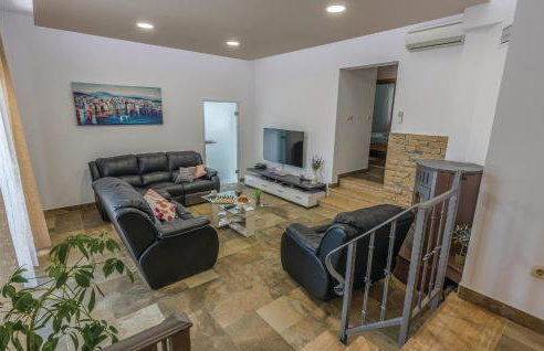 Awesome Home In Pridraga - Foto 34