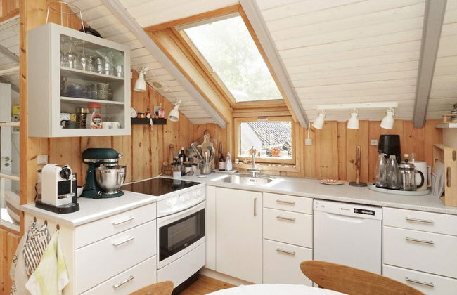 6 Person Holiday Home in Vig - Photo 10