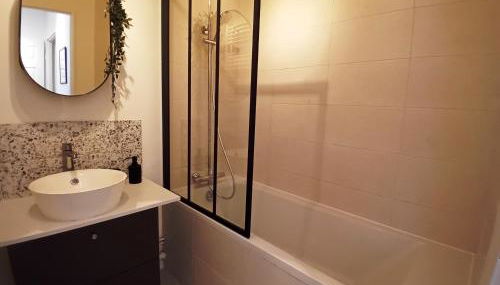 T3 en face de la gare, Terrasse-Rooftop, Parking - Foto 3