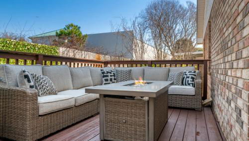 Steps Away-Game Room-Comm Pool-Golf Cart Deals - Foto 3