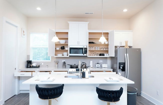 Cozy Retreat near Uptown Charlotte with Free Parking & Wi-Fi - Foto 20