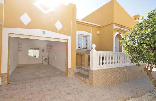 Agradable villa con piscina - Foto 7