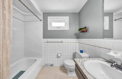 Cozy Duplex Near BUF International Airport - Foto 23