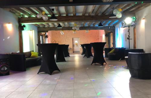 Gite de la Gandonnière - Au pied du circuit des 24hr, pour 10 à 31 personnes - Photo 8