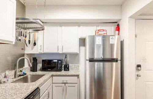 Modern 2 BR APT, Near Hospital & UAB, WiFi - Foto 26