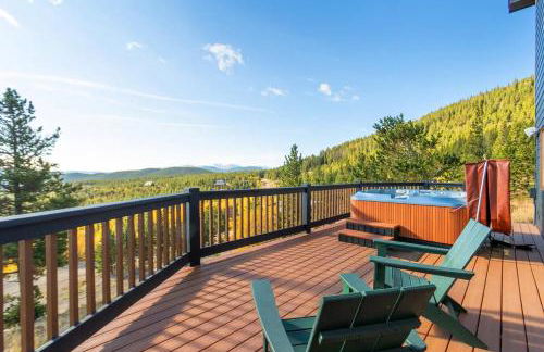 Family Mountain Getaway w Hot Tub and Amazing Views! Close to Hiking & Skiing - Foto 38