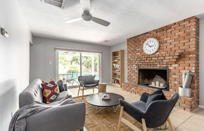 ELM - Modern 4BD / Private Pool & Walk to Biltmore - Foto 7