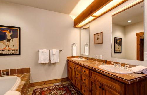 Abode at Moosehead Cabin - Foto 17