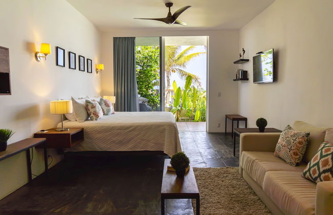 Suites at Sapphire Ocean Club - Foto 22