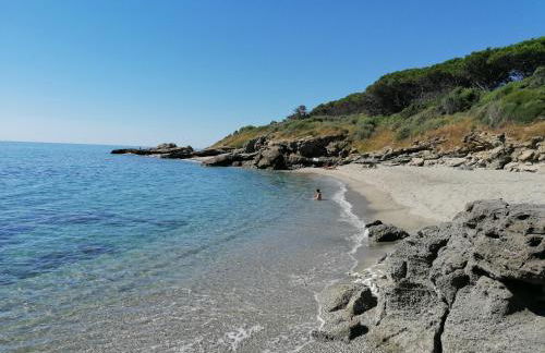 La Caletta Corsa Apartments - 2 Camere con Terrazza Privata, Aria Condizionata, 100m dal Mare - Foto 5