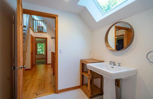 The Sanctuary - Halfway point between South Haven and Saugatuck - Walking distance to Lake Michigan - Foto 22