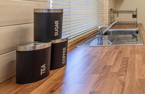 Harbour place in Newcastle under Lyme with Parking, perfect for Contractors or Alton Towers - Foto 27