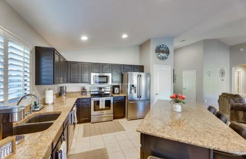 Pool, Hot Tub and Patio Mesa Oasis Desert Getaway - Photo 8